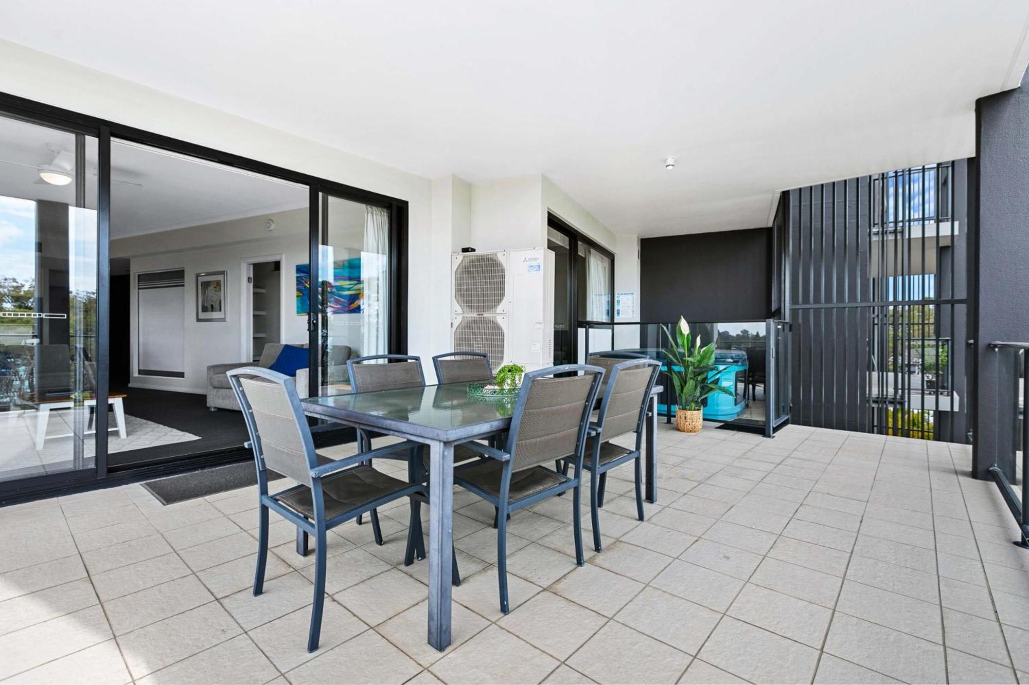 The Bay Apartments Hervey Bay Exterior foto